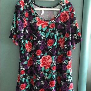 Lularoe perfect top